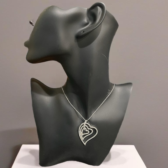 NWT Jewels by Park Lane Triple Heart Genuine CZ Rhodium Plated Necklace - Picture 3 of 5